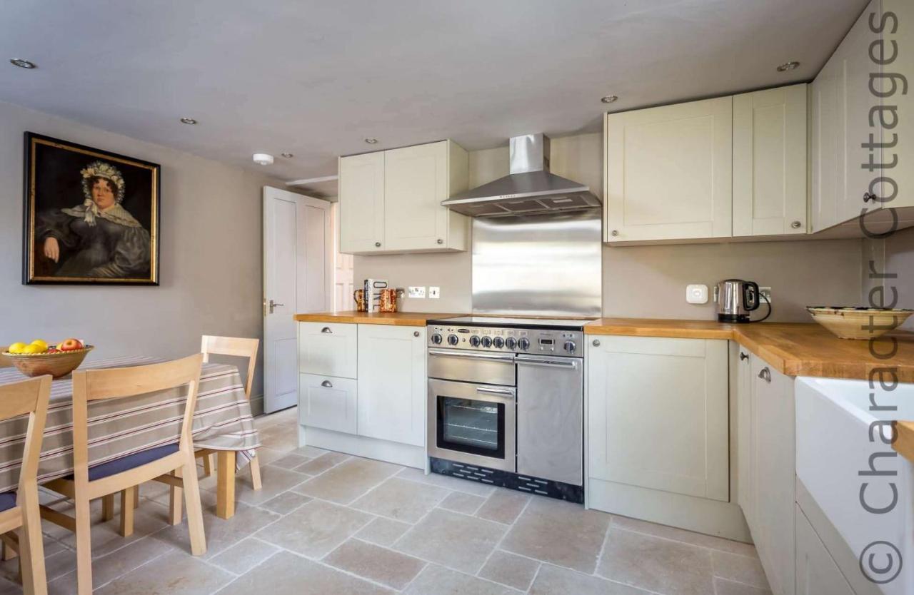 Shenley Villa Broadwell  Екстериор снимка