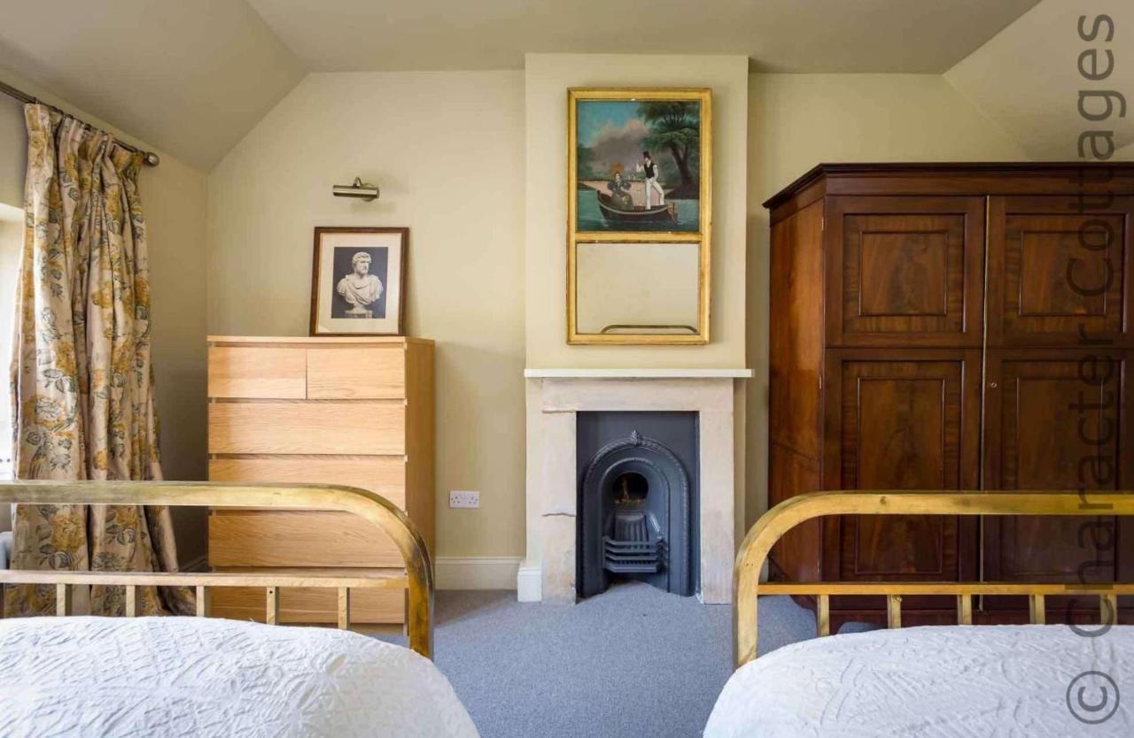 Shenley Villa Broadwell  Екстериор снимка